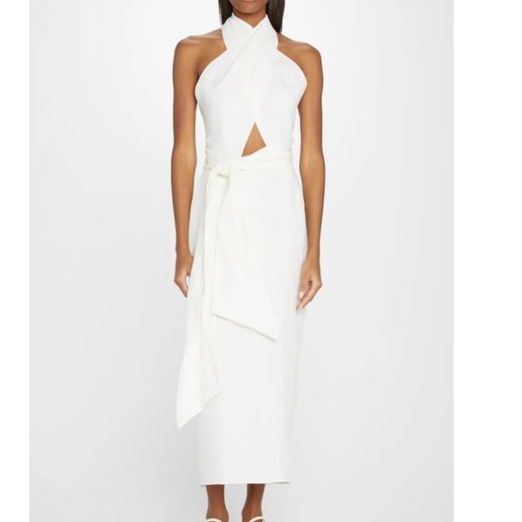 Lya Piece of White Halter Dress in Coconut White Linen - Picture 2 of 6